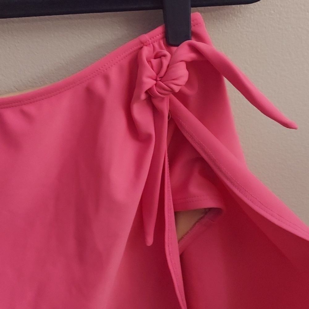 OLD NAVY High Waisted Pink Swim Skirt - Picture 5 of 11